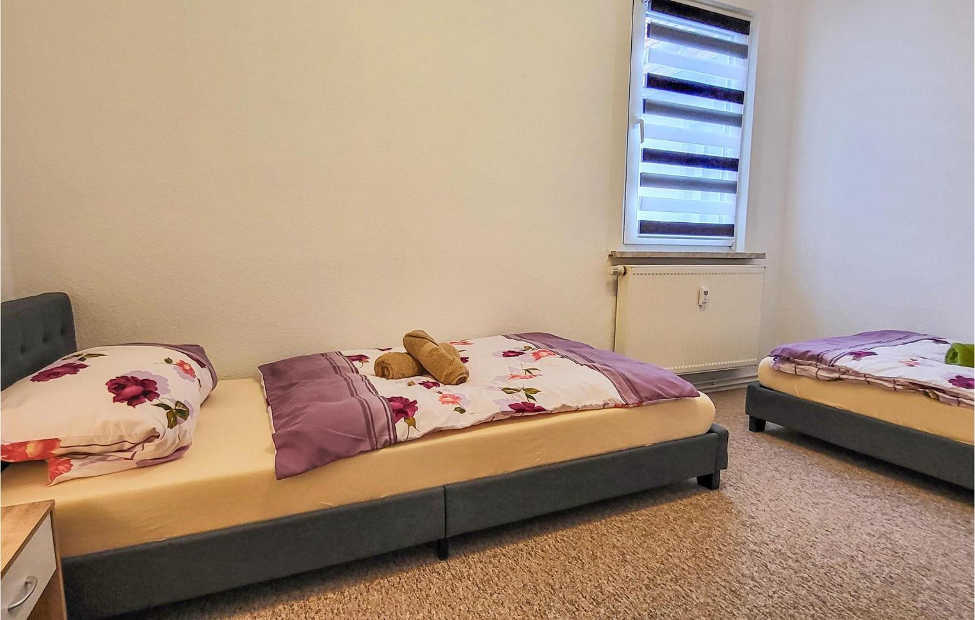 2 Bedroom Nice Apartment In Friedrichroda Ngoại thất bức ảnh